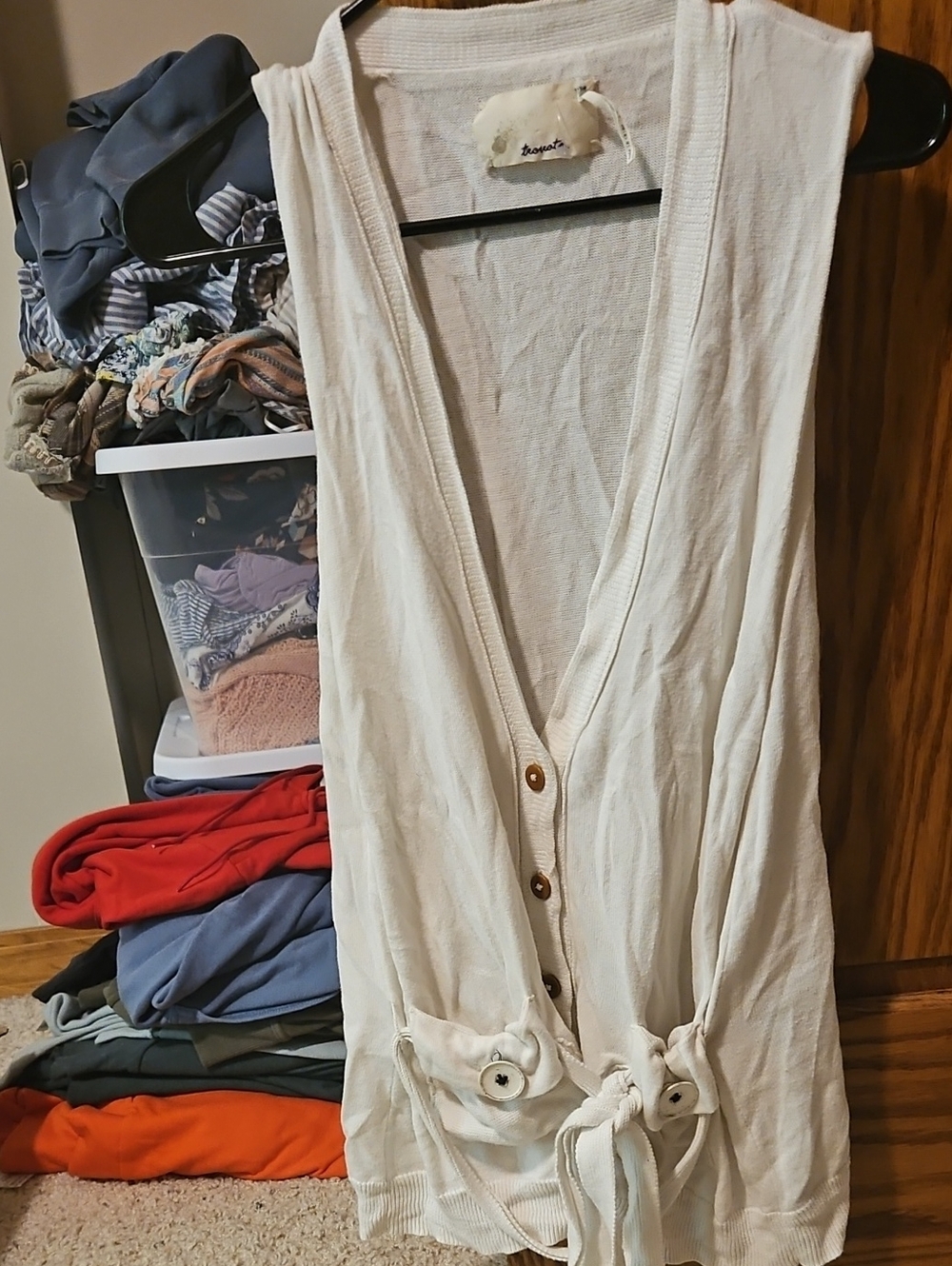 Trovata Ivory Sleeveless Button-Front Knit Vest with Tie Pockets